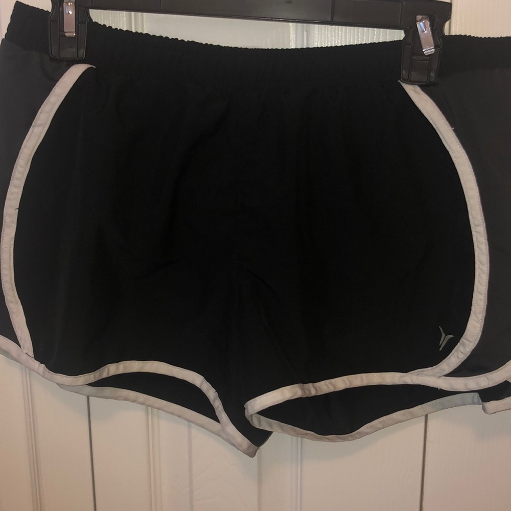 Old Navy active shorts
